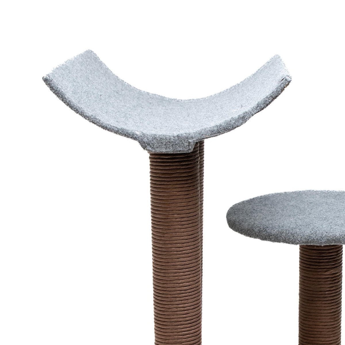 AQPET FRIENDS Rascador para gatos Lisbon de 58CM, gris, juego, descanso, diversión y entretenimiento